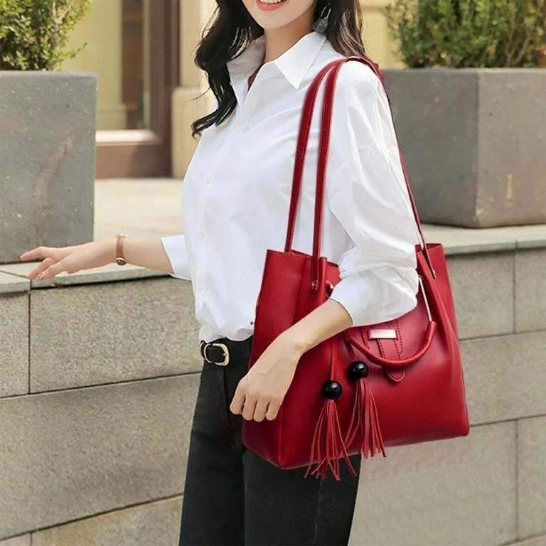 Chic woman's Leather Hand bag